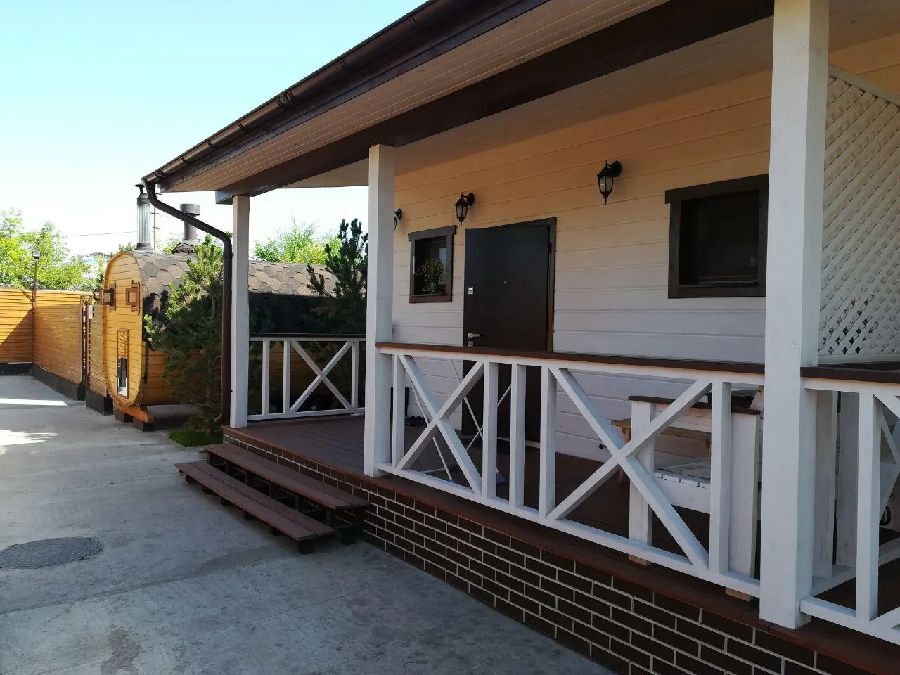 Веранда главного дома